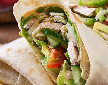 HÜHNCHEN WRAP