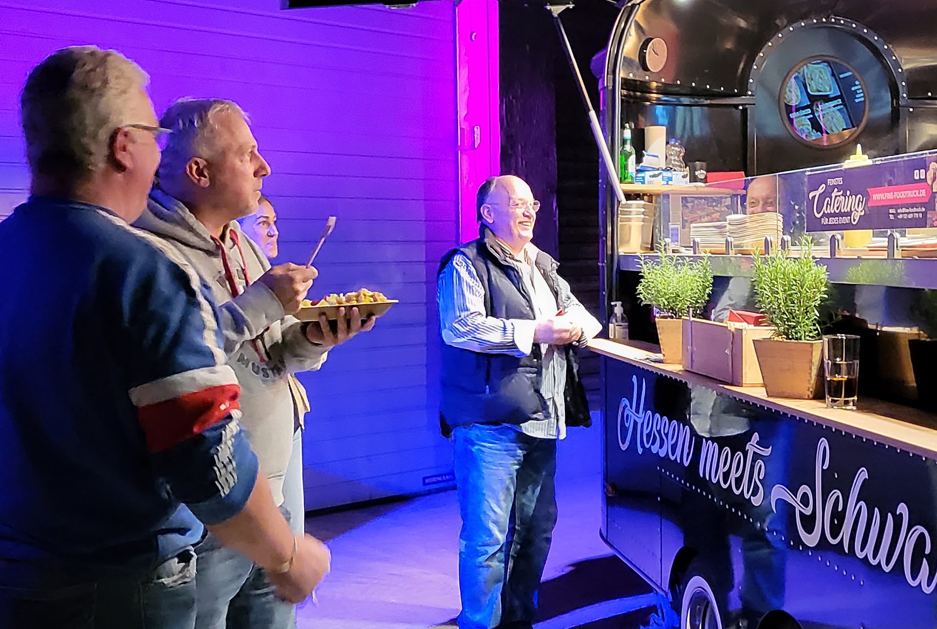 FOODTRUCK ANFRAGEN & BUCHEN FÜR DARMSTADT