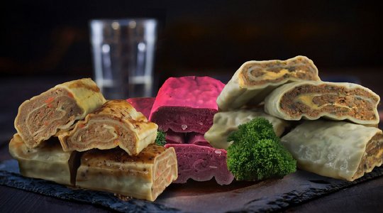 Probieren Sie unsere Pulled-Pork-, Rote-Bete- Meerrettich- (vegan) oder Chilli-Cheese-Maultaschen.